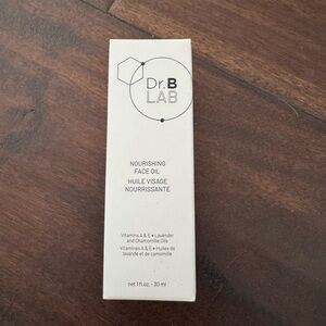 Dr Brandt Nourishing Face Oil - White